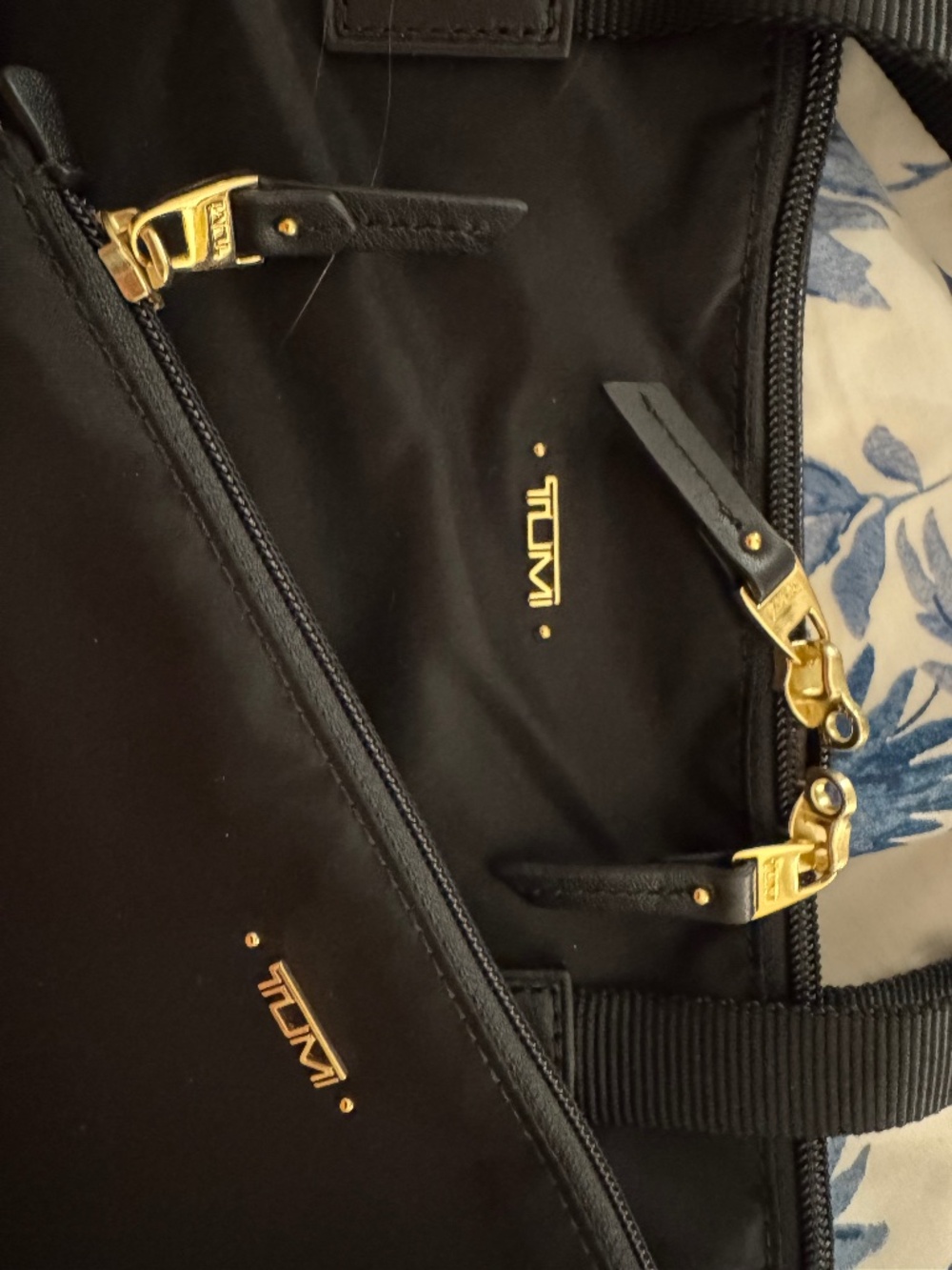NWT TUMI Voyageur Just In Case Tote Black/Gold - Pristine & Never Used